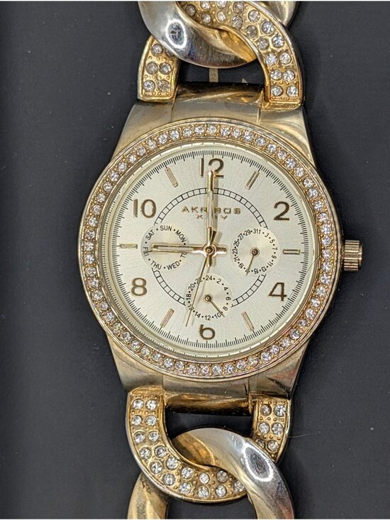 Women\'s Akribos XXIV Twist Chain Watch (Model: AK558YG) with Box Needs Battery main image 6